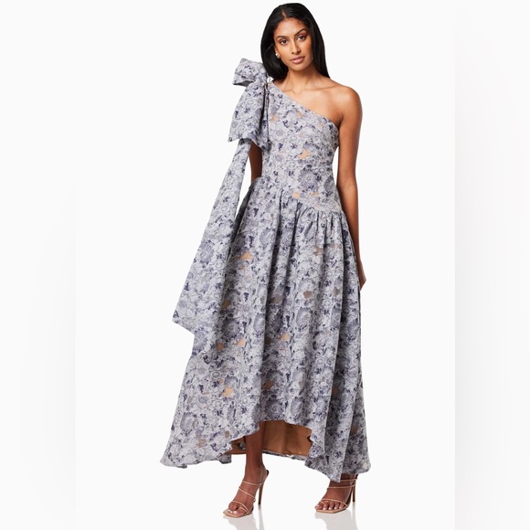Elliatt Gobi Gown in Blue, NWT, Small - Picture 3 of 13